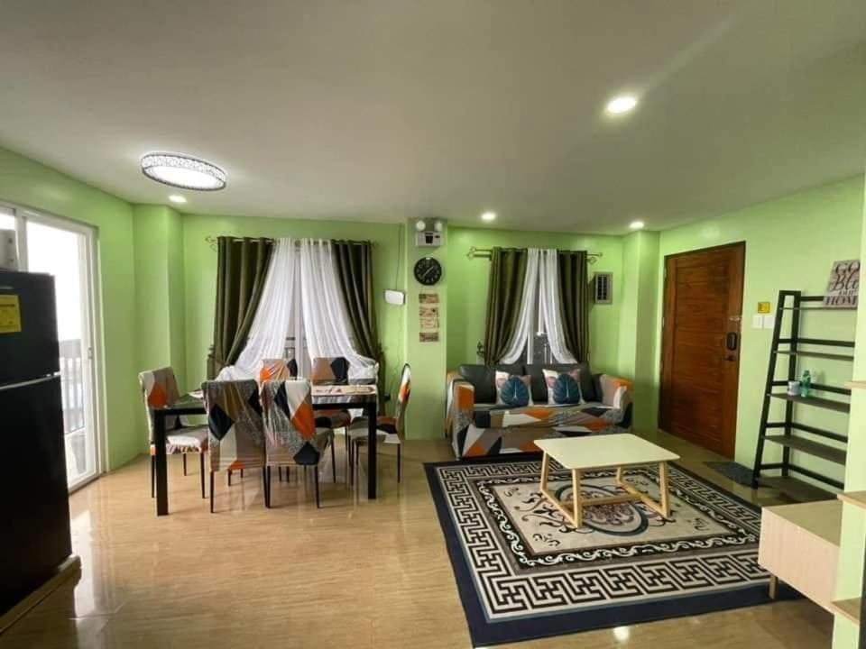 Mountain And Sunsetview Baguio Residences Багио Номер фото