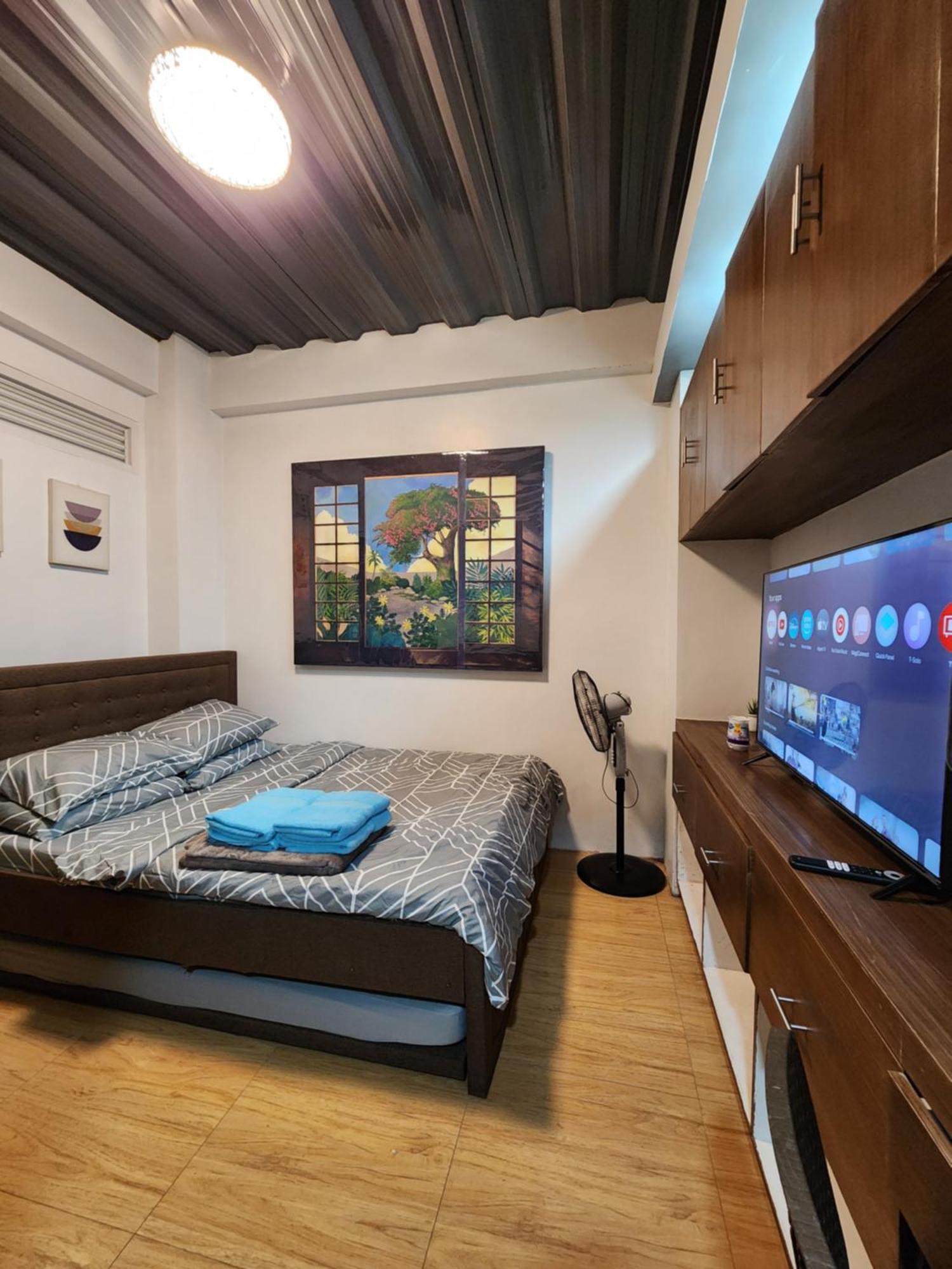 Mountain And Sunsetview Baguio Residences Багио Номер фото