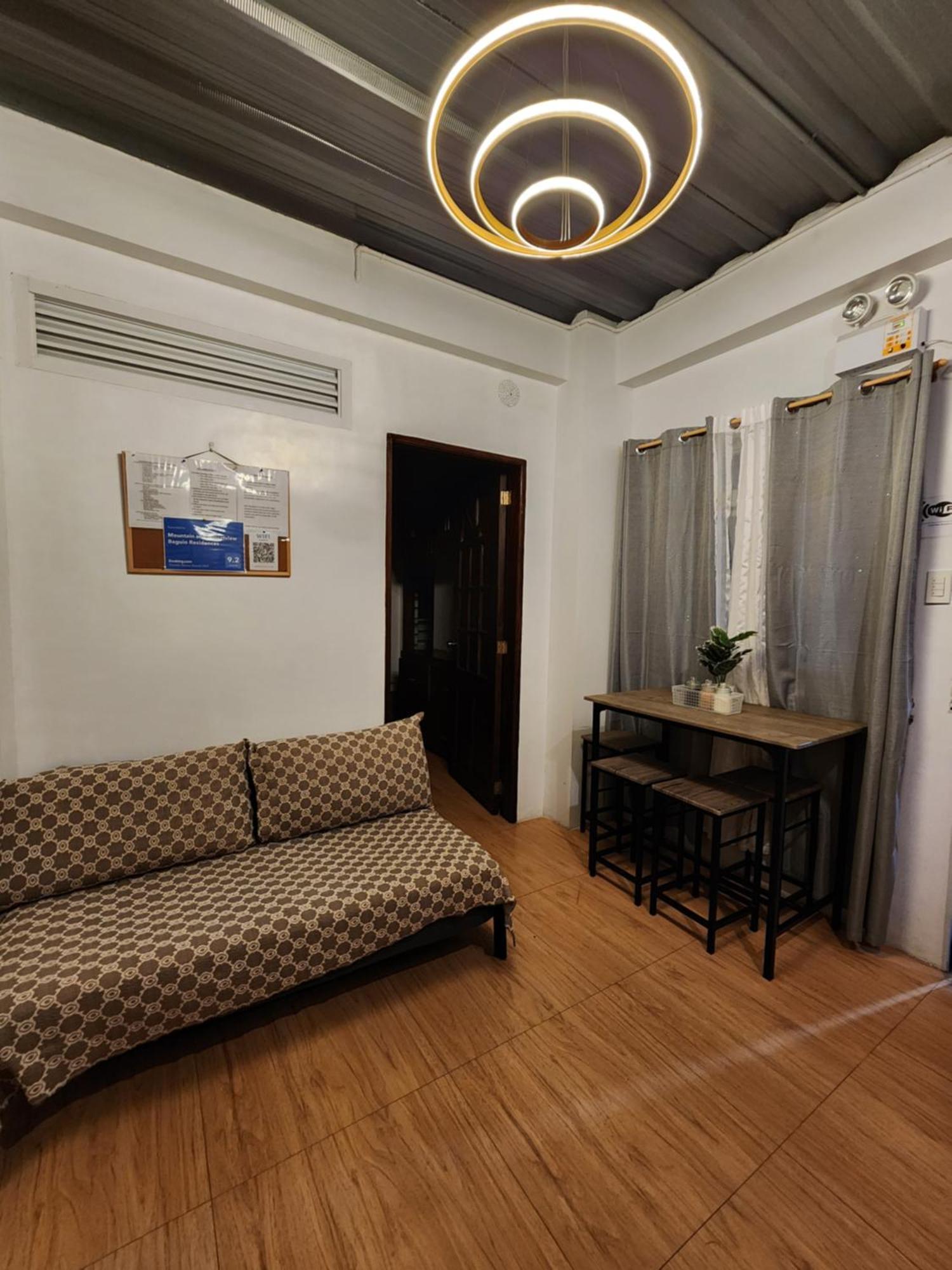 Mountain And Sunsetview Baguio Residences Багио Номер фото